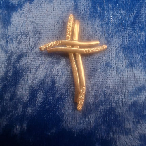 Cross Pendant 9