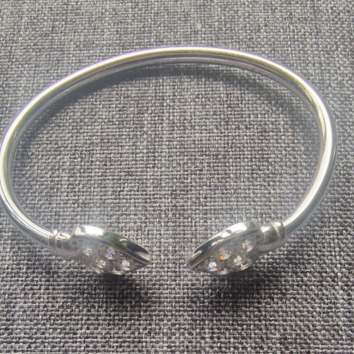 Baby Bangle Cubic Zirconias