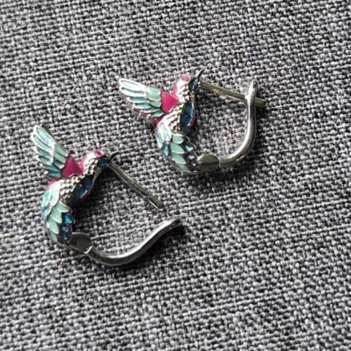 Humming bird Earrings 