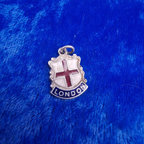 Travel Charm  London