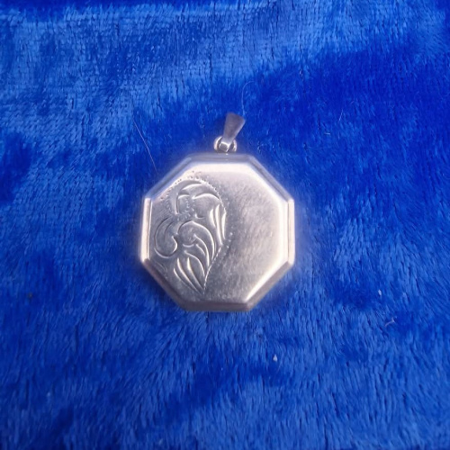 Pendant Hexagonal Locket