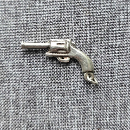 Gun Revolver Pendant/charm