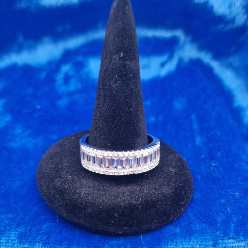 Ring size T 1/2 baguette cut cz's