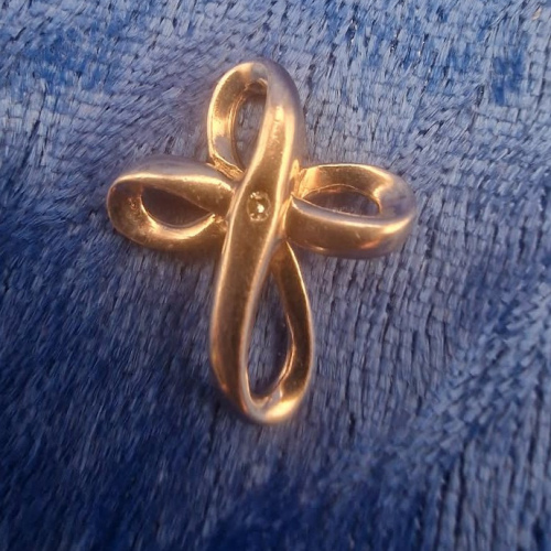 Cross Pendant 26