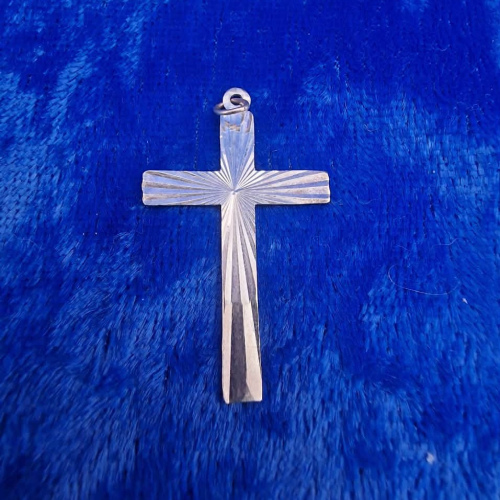 Cross Pendant 30