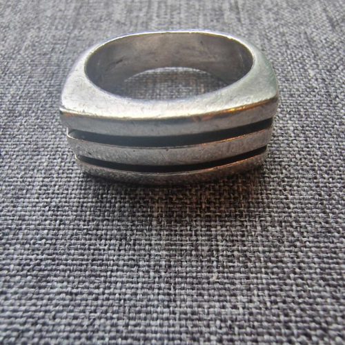 Ring Size S/T