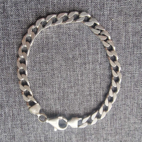 Curb Bracelet 8" 